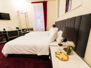 King Gorgasali Hotel