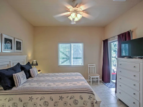 Bokeelia Cottage w/ Private Pool