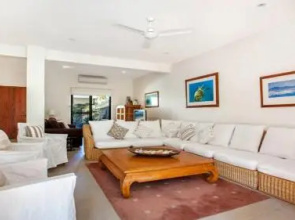 Bayvilla 3 @ Belongil Beach