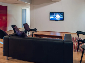 The Rooms Airport - 20Rooms