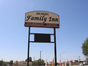 Hobbs Family Inn