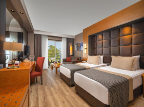 Gravel Hotels Select