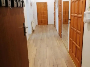 Hostel Tulip - Pokój 5 ze wspólną łazienką i kuchnią