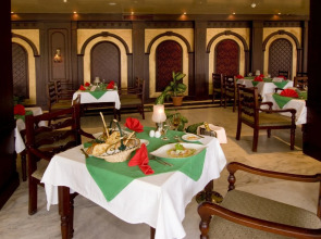 Le Jardin Aqua Park Resort