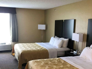 Quality Inn & Suites Mendota near I-39