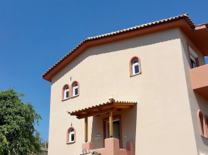 Seaview Villa Near Athens Airport