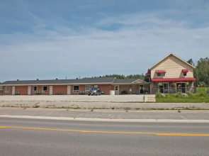 Leelas Villa Inn Flesherton