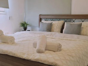 73 LCA - Stay Novel Apartment