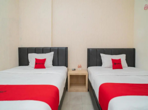 RedDoorz near Terminal Arjosari 2