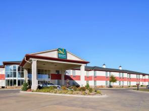 Express Inn & Suites