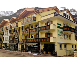 Alle Dolomiti Boutique Lake Hotel