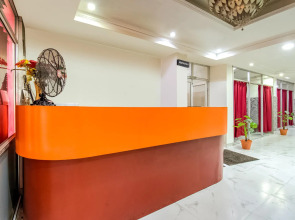 OYO Flagship 61266 Shree Kashi Andhra Ashram