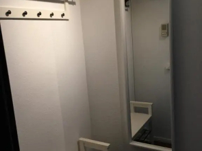 Apartment 9, OG 23