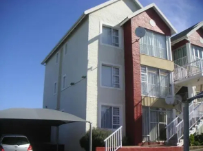 Waterside Living DB03
