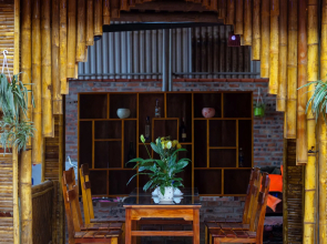 Tam Coc Mountain Bungalow