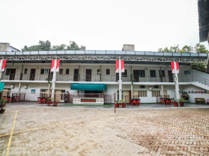 Capital O 10953 Dayal Lodge - A Boutique Hotel