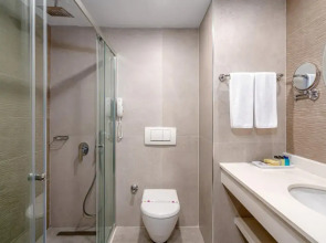 Side Story Resort & Spa