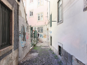 Downtown Charming III by Homing