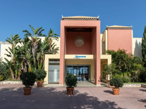 Louis Apostolata Resort and Spa