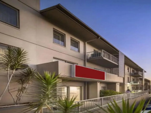 Gladstone Downtown Central Apartment Hotel