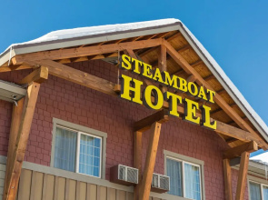 Steamboat Hotel