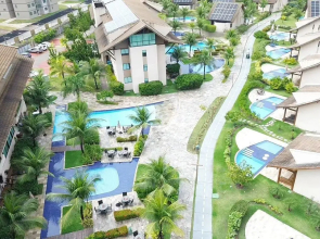 Nui Supreme Beach Living Muro Alto por Brevelar