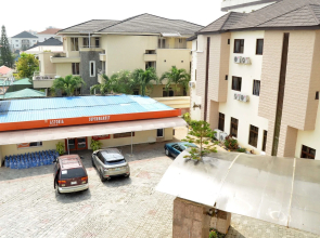 Parkview Astoria Hotel