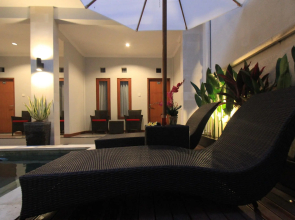 Tom Guest House