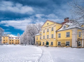 Pałac Łomnica