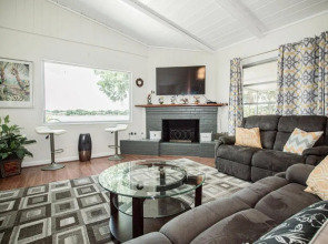 Lake Silver Retreat lll