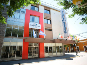 Howard Johnson by Wyndham San Pedro