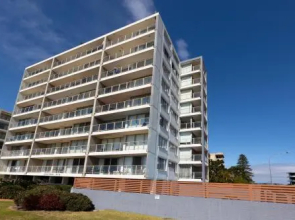 Ebbtide, Unit 04, 2-6 North Street