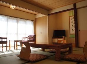 Kakeyu Onsen Kutsurogi No Yado Kuroiwa Ryokan