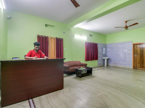 M Palace by OYO Rooms