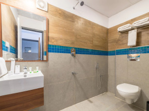 Treebo Premium Corner Stay