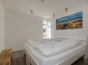 Holiday Home for 8 near Seaside Resort of Oostkapelle-Vrouwenpolder