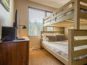 Echo Landing #05 by Bear Country