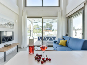 W Villas Halkidiki
