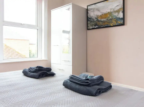 Thornbury Guest House Room 6