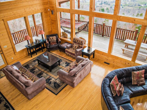 Coppertop 4 Bedrooms 5 Bathrooms Cabin