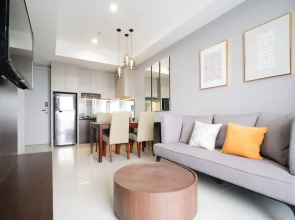 Tidy And Spacious 2Br At Grand Sungkono Lagoon Apartment