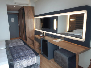 Riviera Zen Hotel Adult Only