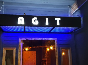 Jeju Hamdeok Agite Guest House