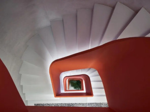 The Newel Metaxourgeio