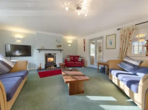 Orchard Lodge