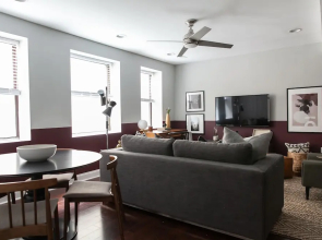 Domio Old City Stylish 2BR Apt Near the Liberty Bell