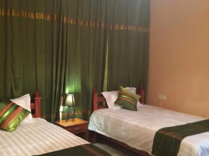 Yangshuo Mosam Inn