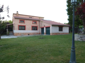 Casa Rural Las Tuyas en Segovia