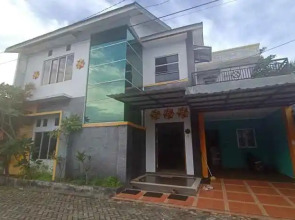 Oyo 3293 Sulthan Ix Guest House