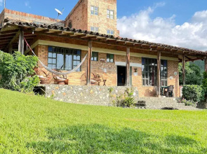 Piedechinche El Cerrito Ventanas Parapente Premium